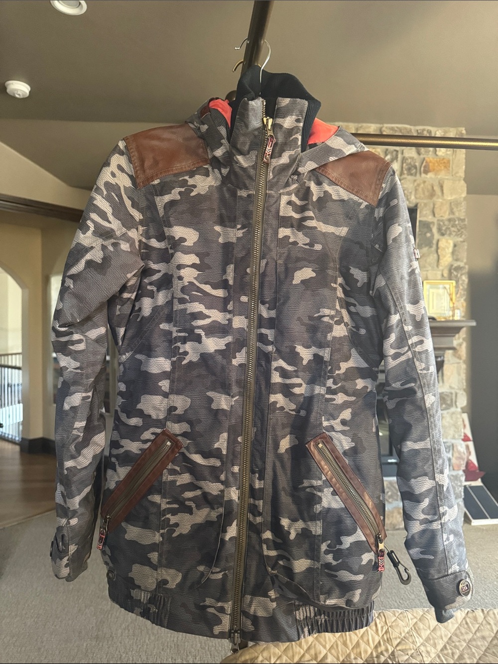 Roxy Women's Gray Camo Ski Jacket with Brown Leather Accents and Orange Lining
